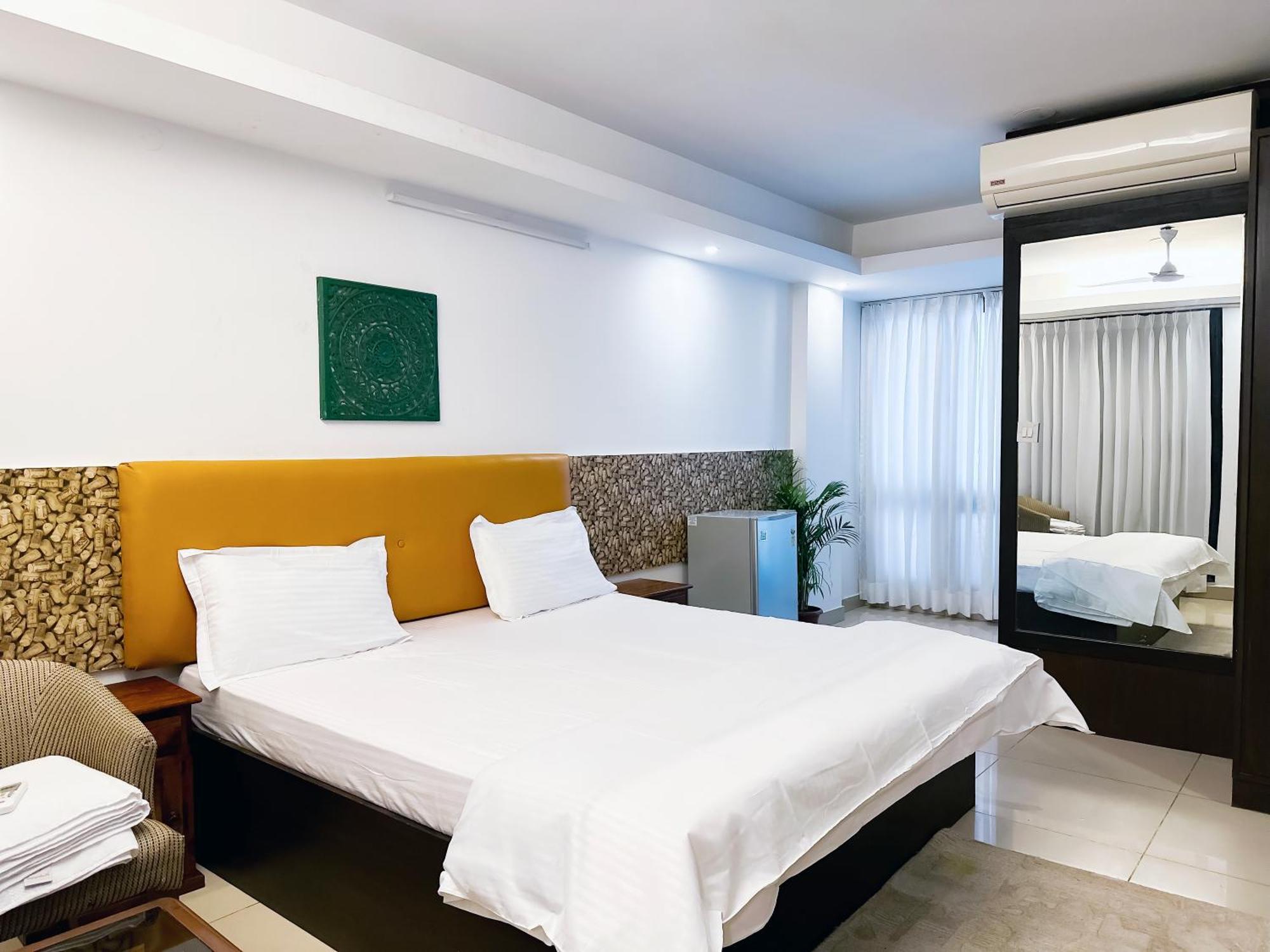 Bed & Breakfast Hauz Khas Village Near Mia Bella Cafe